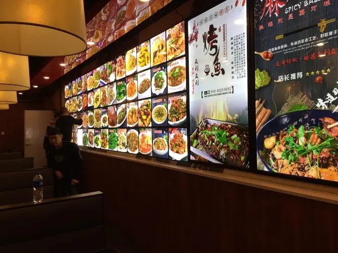 成都广告公司导视牌制作常见的材料有哪些？